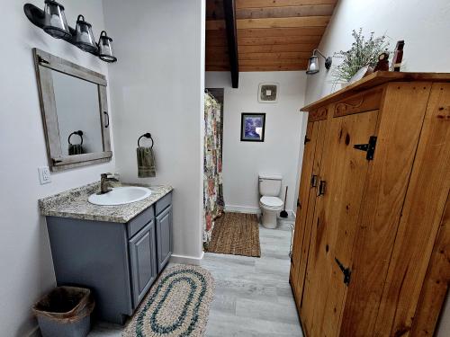 Bathroom located off of the second Main bedroom